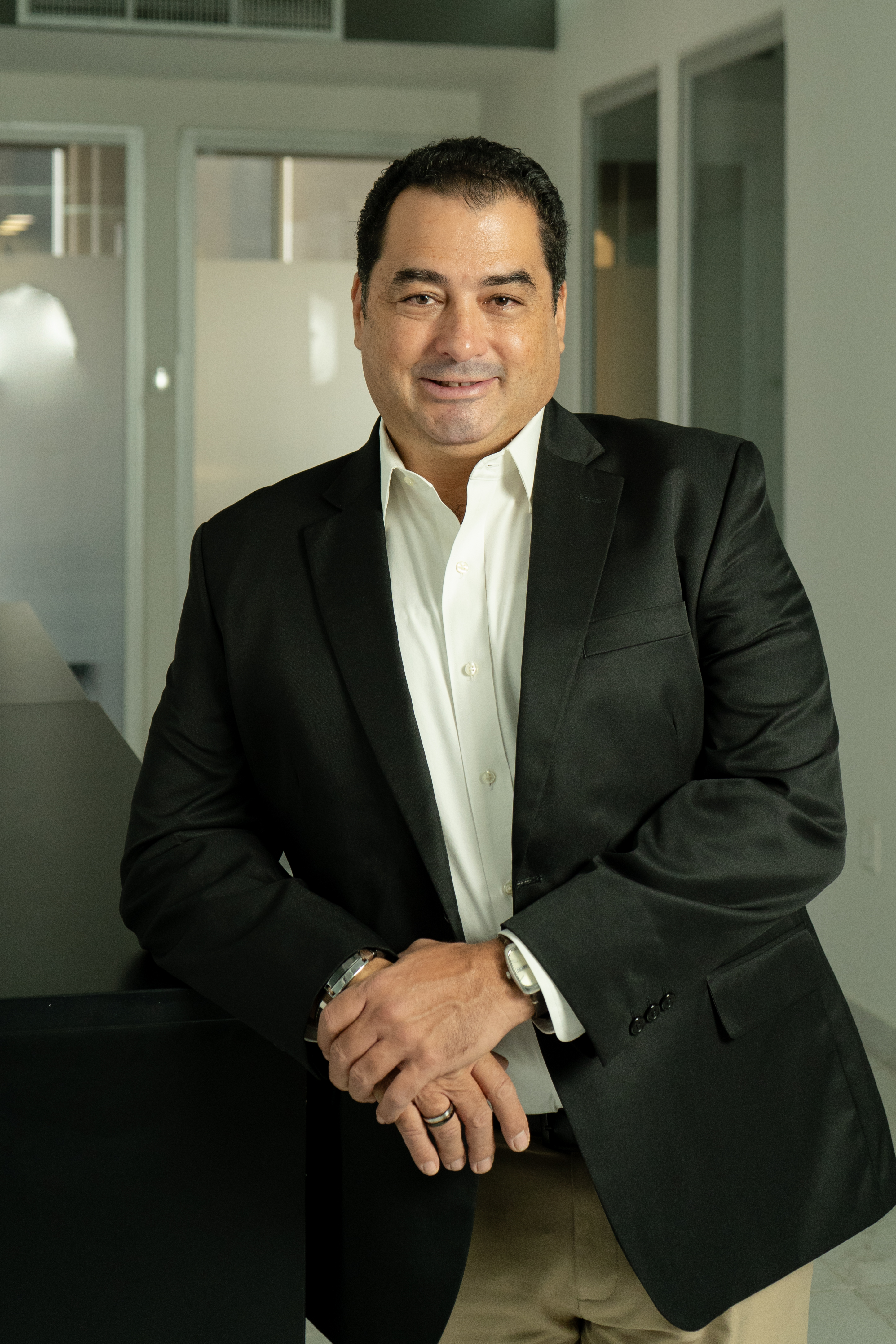 Tony Elías
